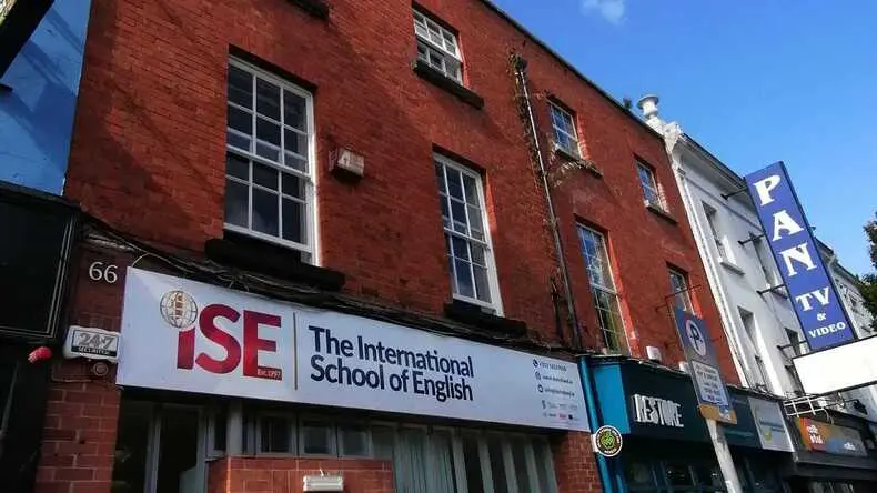 International School of English Dublin Dil Okulu